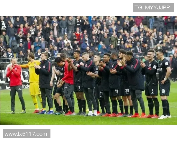 狼堡对阵法兰克福佛山之战精彩回顾与分析