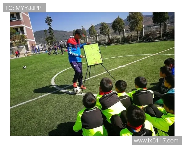 广州足球队的成长历程与辉煌成就全景纪实