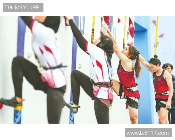 成都攀岩队在全国攀岩配合排行榜中荣获第十名的佳绩引发关注