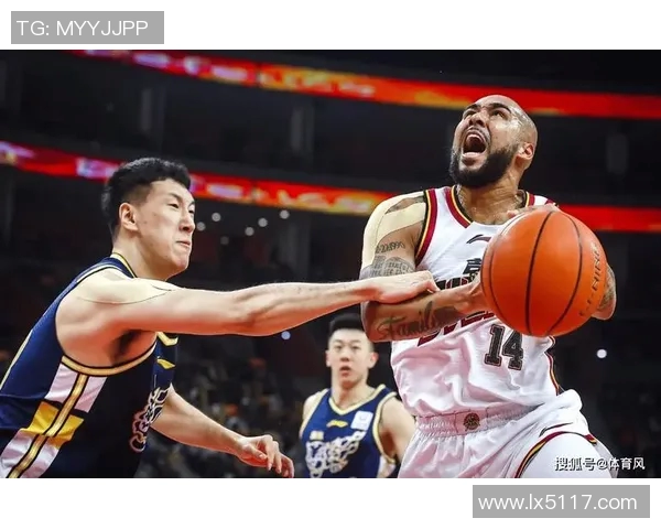 足球联赛对战CBA直播：足球联赛与CBA赛事对战直播的互动玩法